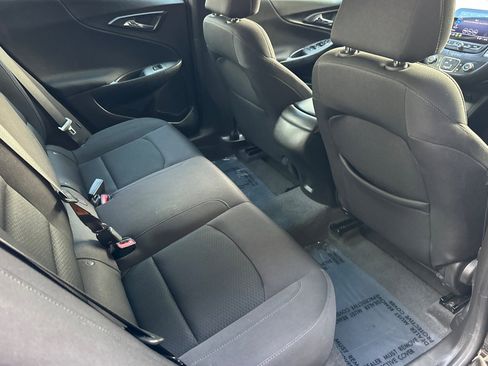 Certified 2024 Chevrolet Malibu LS image 17