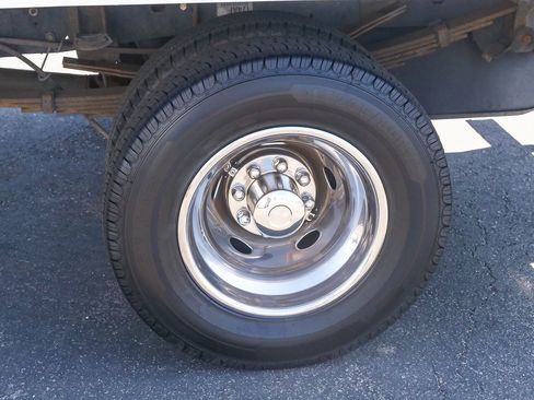 Used 2007 Dodge Ram 3500 Truck SLT image 6