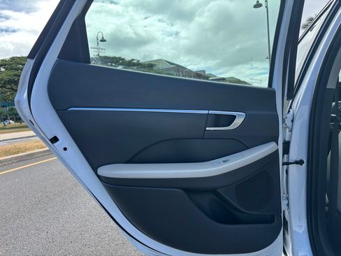 Used 2023 Hyundai Sonata SEL FWD image 16