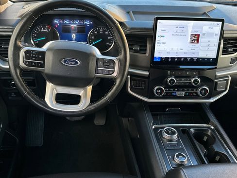 Certified 2024 Ford Expedition Max XLT image 13