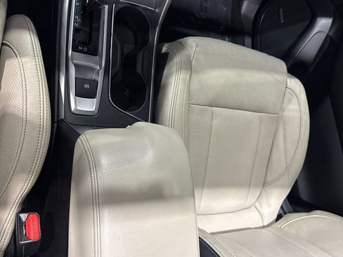 Used 2019 Subaru Ascent Limited AWD/4WD image 95