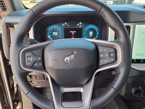 New 2025 Ford Bronco Heritage Edition image 17