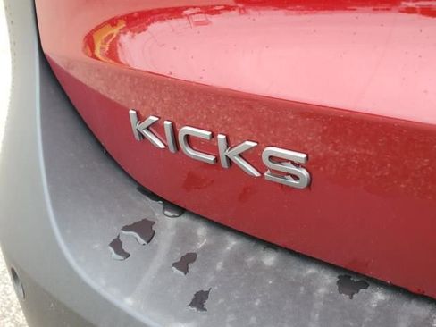 New 2026 Nissan Kicks SR image 16