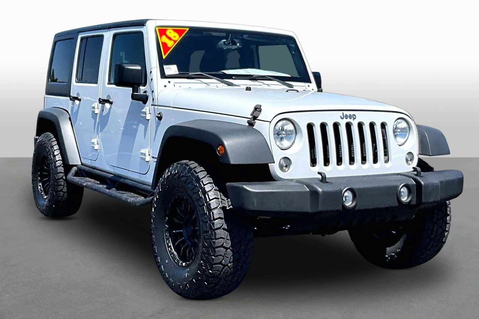 Used 2018 Jeep Wrangler Unlimited Sport S AWD/4WD image 10