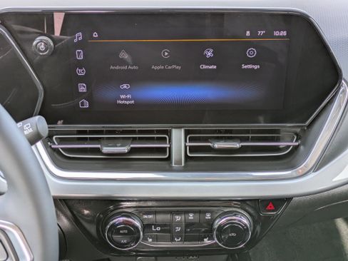 Used 2024 Chevrolet Trax LT w/ Driver Confidence Package image 16