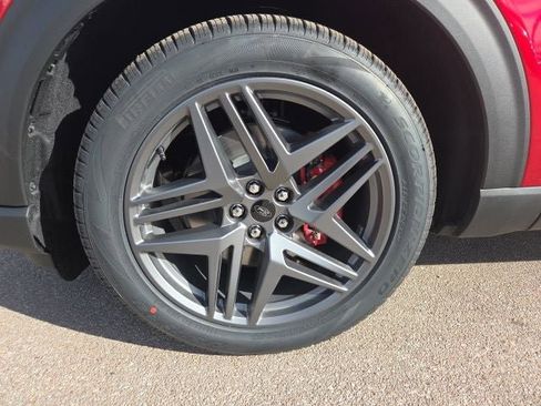 New 2026 Ford Explorer ST w/ Sun And Sound Package image 9