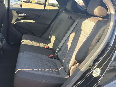 Used 2024 Chevrolet Equinox LT FWD image 10