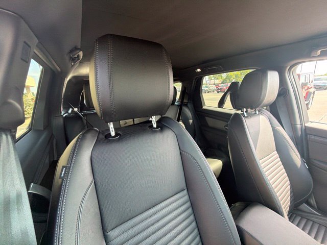 Used 2024 Land Rover Discovery Sport Dynamic SE AWD/4WD image 23