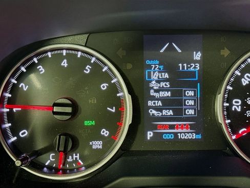 Certified 2022 Toyota RAV4 XLE Premium FWD image 13