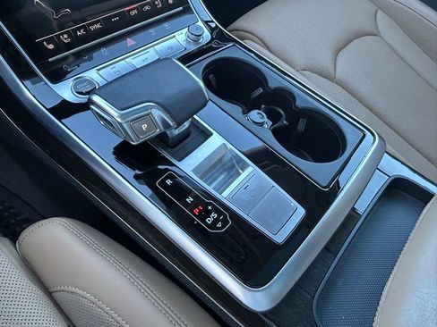 Used 2023 Audi Q7 3.0T Prestige image 29