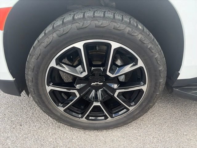 Used 2022 Chevrolet Tahoe RST w/ Luxury Package AWD/4WD image 10