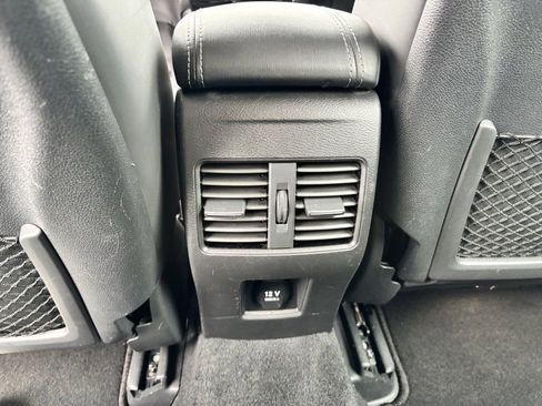 Used 2018 INFINITI QX30 Premium w/ Technology Package image 22