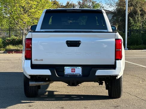New 2026 Toyota Tacoma SR5 AWD/4WD image 5