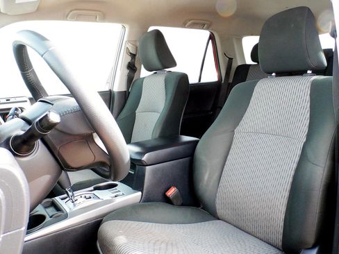 Used 2021 Toyota 4Runner SR5 image 18