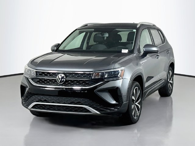 Certified 2022 Volkswagen Taos SE FWD image 3