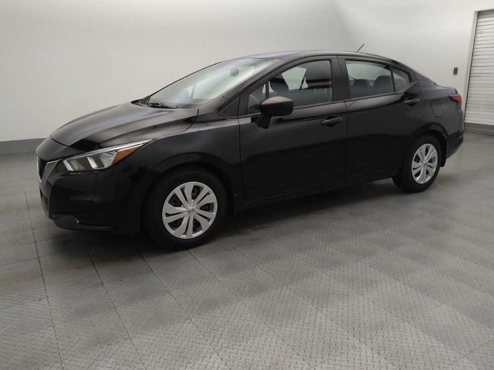 Used 2021 Nissan Versa S FWD image 2