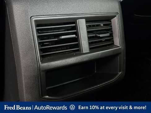 Used 2023 Volkswagen Atlas Cross Sport SE w/ Black Wheel Package AWD/4WD image 30