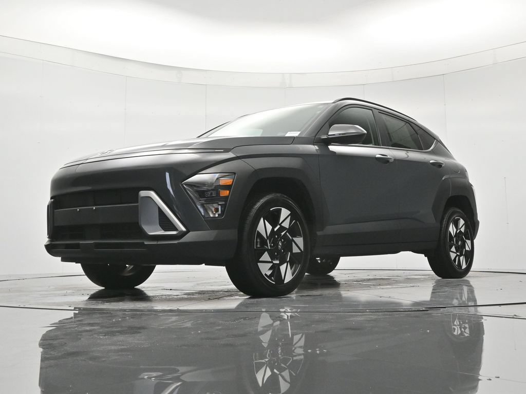 Used 2024 Hyundai Kona SEL AWD/4WD image 36