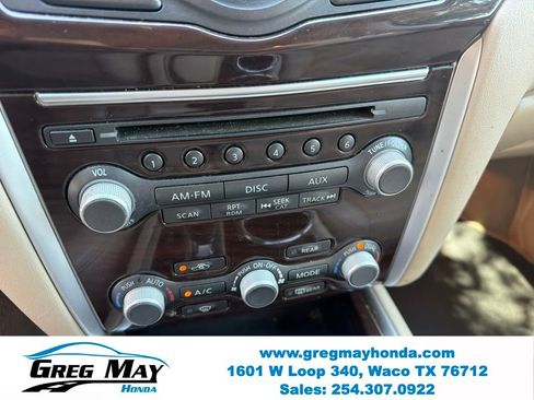 Used 2015 Nissan Pathfinder SL FWD image 20