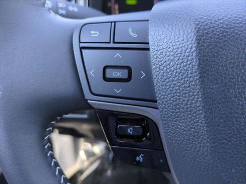 Certified 2026 Toyota Camry SE FWD image 22