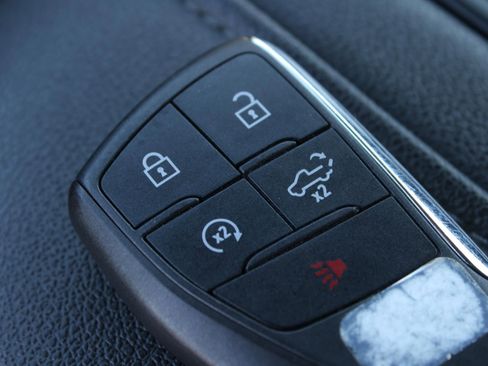 Used 2022 Chevrolet Silverado 1500 LT Trail Boss w/ Protection Package image 13