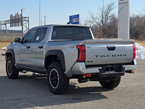 New 2026 Toyota Tacoma TRD Off-Road image 3