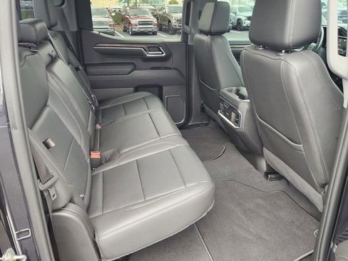 Used 2022 GMC Sierra 1500 SLT w/ SLT Premium Plus Package image 19