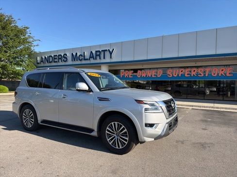 Used 2024 Nissan Armada SL AWD/4WD image 1