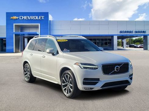 Used 2018 Volvo XC90 T5 Momentum image 1