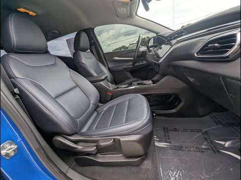 Used 2022 Chevrolet Bolt EUV LT w/ Convenience Package FWD image 20
