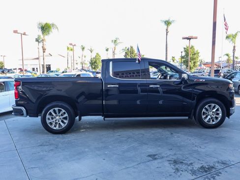 Used 2019 Chevrolet Silverado 1500 LTZ w/ LTZ Premium Package image 3
