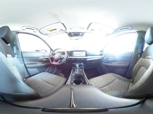 Used 2026 Nissan Kicks SV w/ Cold Weather Package FWD image 41