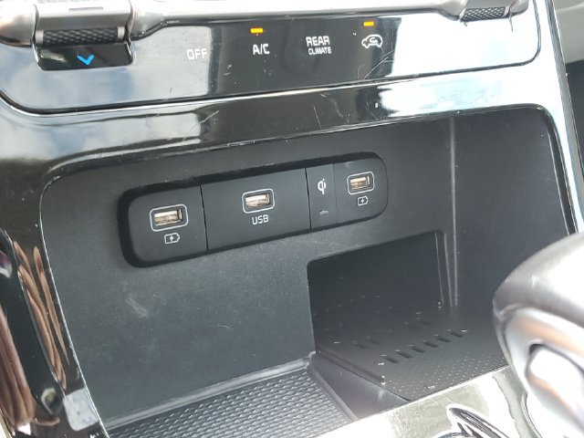 Used 2022 Kia Carnival SX Prestige FWD image 20