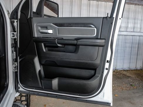 Used 2023 RAM 3500 Big Horn w/ Level 1 Equipment Group image 47