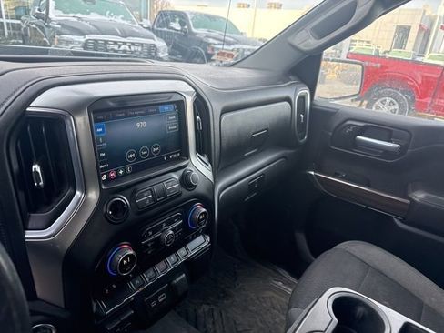 Used 2021 Chevrolet Silverado 1500 RST image 17