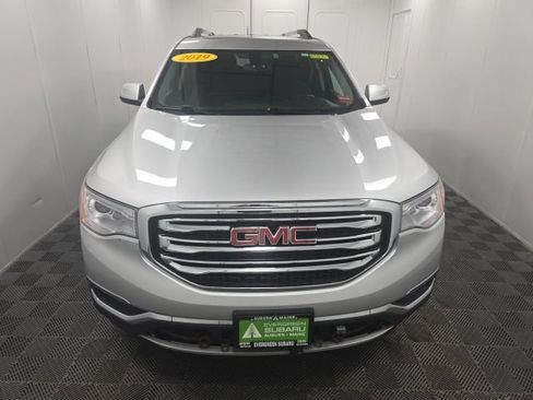 Used 2019 GMC Acadia SLE AWD/4WD image 2