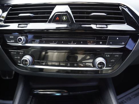 Used 2019 BMW M5 AWD/4WD image 32