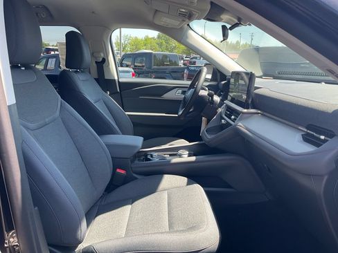 New 2026 Ford Explorer Active RWD image 12