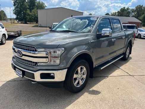 Used 2019 Ford F150 Lariat w/ Equipment Group 502A Luxury AWD/4WD image 2