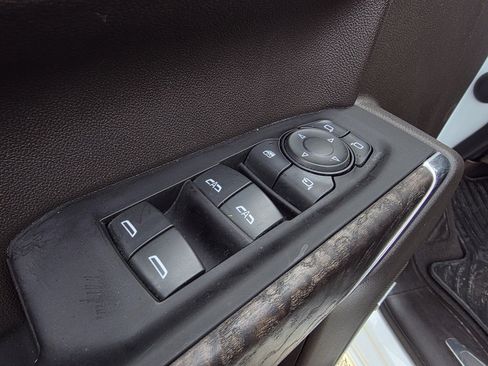 Used 2022 GMC Sierra 1500 Denali w/ Denali Reserve Package image 11