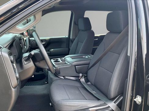Used 2020 Chevrolet Silverado 1500 Custom Trail Boss w/ Custom Convenience Package AWD/4WD image 20