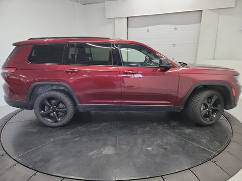 Used 2021 Jeep Grand Cherokee L Laredo AWD/4WD image 11