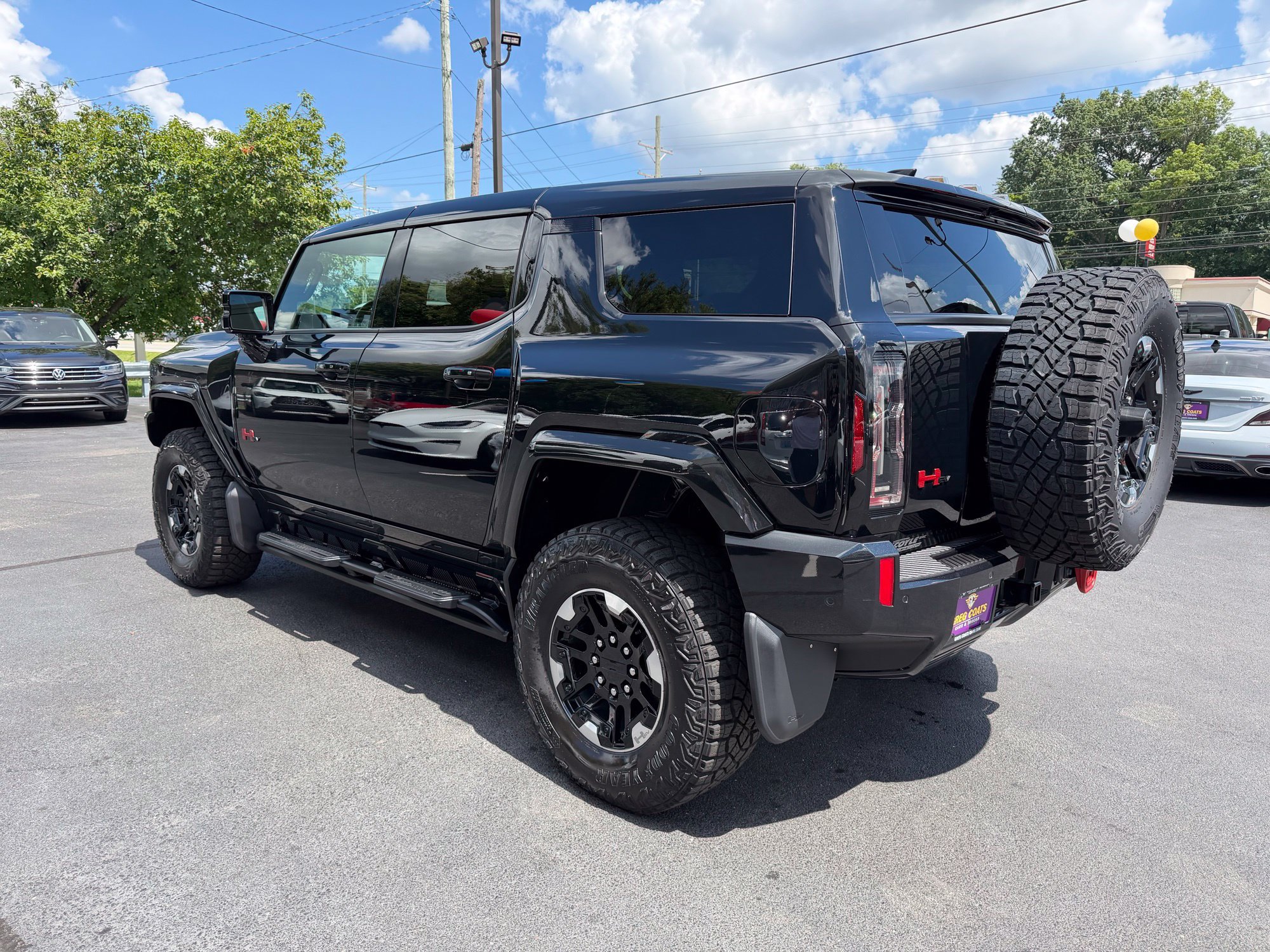 Used 2024 GMC Hummer EV 2X w/ Extreme Off-Road Package AWD/4WD image 4