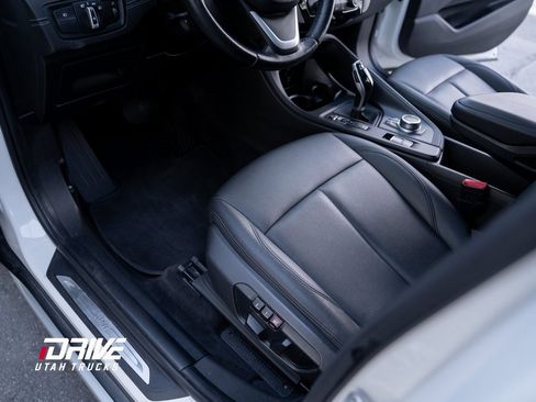 Used 2020 BMW X1 xDrive28i image 31