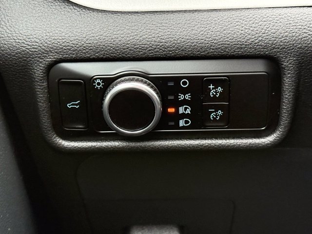 Certified 2023 Ford Explorer XLT AWD/4WD image 22