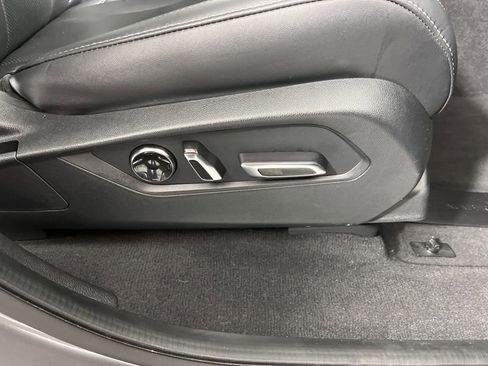 Used 2023 Acura MDX SH-AWD w/ Technology Package image 6