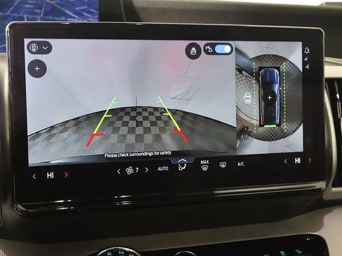 Used 2025 Ford Expedition Max Active image 50