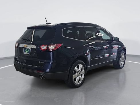 Certified 2017 Chevrolet Traverse Premier FWD image 3