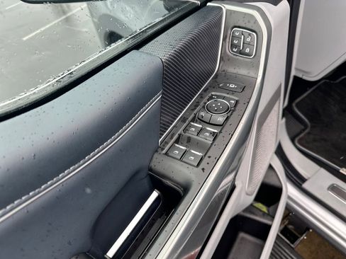 Used 2024 Ford F350 Limited w/ FX4 Off-Road Package image 11