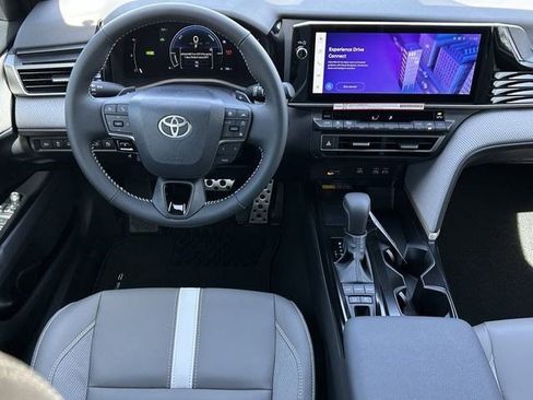 New 2026 Toyota Camry SE image 12